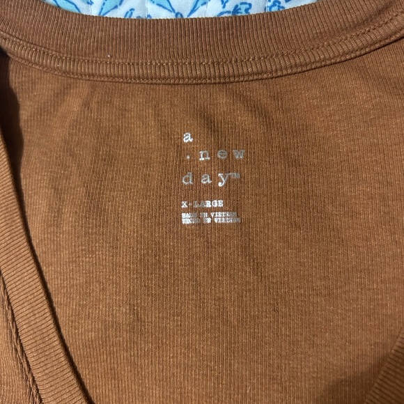 a new day Rich Brown Tank Top - Picture 3 of 3